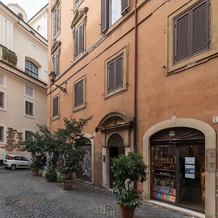 History And Modernity Meet By Fromhometorome Exterior photo